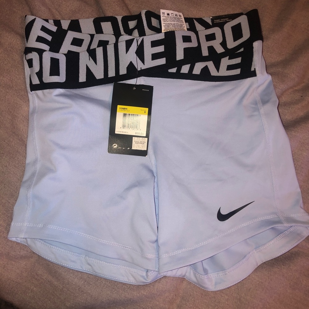 Women’s Nike Pro 5” inseam spandex